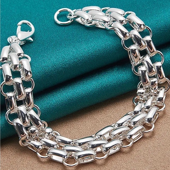 Silver Bracelet Interlocking - Picture 4 of 14